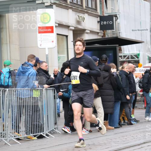 05.10.2025 - 20. swb-Marathon Bremen Strokosch-Dieckow http://msf.ph/oto/9236091 05.10.2025 10:44:10 Ziel 9361, 9897, 10092, 10505, 10554, 10666, 11659, 11666, 11714, 9361, 9897, 10092, 10505, 10554, 10666, 11659, 11666, 11714 meine-sportfotos.de