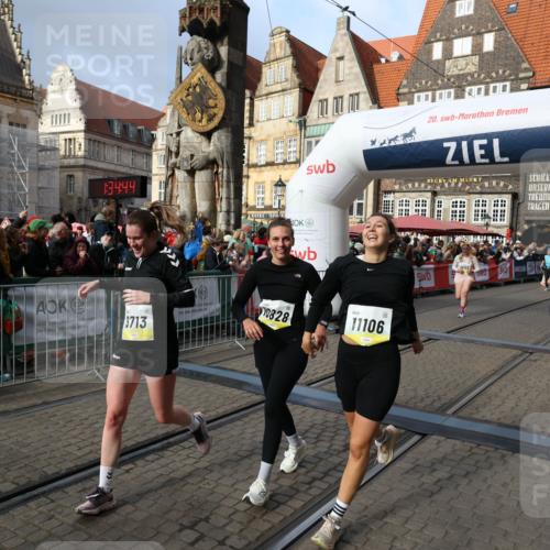 05.10.2025 - 20. swb-Marathon Bremen Yannick Fuchs http://msf.ph/oto/9236113 05.10.2025 11:05:33 Ziel 9515, 9713, 9944, 10158, 10289, 10511, 10828, 11064, 11106 meine-sportfotos.de