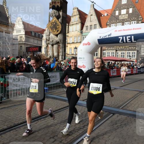 05.10.2025 - 20. swb-Marathon Bremen Yannick Fuchs http://msf.ph/oto/9236120 05.10.2025 11:05:33 Ziel 9515, 9713, 9944, 10158, 10289, 10511, 10828, 11064, 11106 meine-sportfotos.de