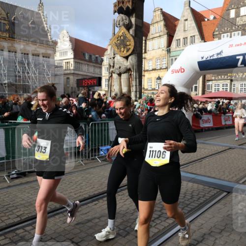 05.10.2025 - 20. swb-Marathon Bremen Yannick Fuchs http://msf.ph/oto/9236153 05.10.2025 11:05:33 Ziel 9515, 9713, 9944, 10158, 10289, 10511, 10828, 11064, 11106 meine-sportfotos.de