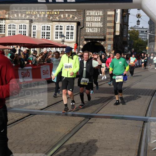 05.10.2025 - 20. swb-Marathon Bremen Yannick Fuchs http://msf.ph/oto/9236262 05.10.2025 11:05:37 Ziel 7654, 9713, 9752, 10025, 10158, 10289, 10426, 10511, 10542, 10828, 11064, 11106, 11164, 11676 meine-sportfotos.de