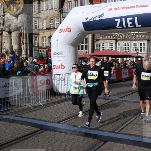 05.10.2025 - 20. swb-Marathon Bremen Yannick Fuchs http://msf.ph/oto/9236759 05.10.2025 11:05:49 Ziel 9335, 9423, 10197, 10529, 10843, 10844, 10999, 11604, 11681 meine-sportfotos.de