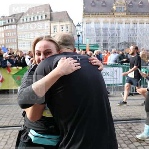 05.10.2025 - 20. swb-Marathon Bremen Yannick Fuchs http://msf.ph/oto/9236858 05.10.2025 11:05:55 Ziel 7777, 9335, 9423, 9907, 10197, 10529, 10619, 10769, 11455, 11604 meine-sportfotos.de