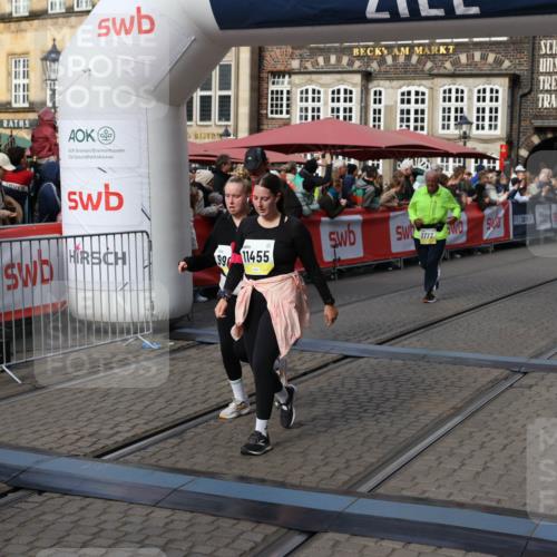 05.10.2025 - 20. swb-Marathon Bremen Yannick Fuchs http://msf.ph/oto/9236934 05.10.2025 11:05:57 Ziel 7777, 9423, 9907, 10197, 10529, 10619, 10769, 11455 meine-sportfotos.de