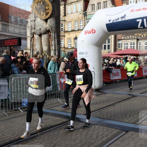 05.10.2025 - 20. swb-Marathon Bremen Yannick Fuchs http://msf.ph/oto/9236978 05.10.2025 11:05:58 Ziel 7777, 9423, 9907, 10619, 10769, 11455 meine-sportfotos.de