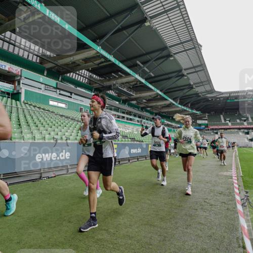 05.10.2025 - 20. swb-Marathon Bremen Michael Burmester http://msf.ph/oto/9237355 05.10.2025 13:00:25 Laufen im Stadion 47, 52, 271, 283, 491, 498, 575, 627, 694, 860, 954, 978, 1017, 1116, 1182, 1471, 1525, 1548, 1606, 1806, 1968, 2007, 2504, 2518, 2609, 2745, 2822, 2866, 2915, 3040, 3104, 3160, 3169, 3177, 3230, 3237, 3293, 3549, 3592, 3605, 3783, 4034, 4035, 4046, 4181, 4202, 4220, 4502, 4592, 4661, 4788, 4824, 4879, 5272, 5610, 5627, 5663, 5836, 5841, 6027, 6057, 6126, 6208, 6389, 6440, 6523, 6536, 6636, 6674, 6704, 6762, 6881, 7295, 7307, 7537, 7598, 7679, 8258, 8699 meine-sportfotos.de