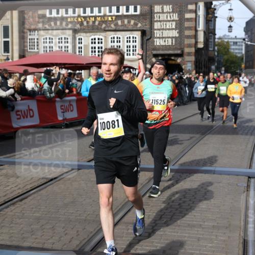 05.10.2025 - 20. swb-Marathon Bremen Yannick Fuchs http://msf.ph/oto/9237460 05.10.2025 11:06:12 Ziel 9355, 9786, 9931, 10081, 10095, 10100, 10101, 10462, 10587, 10597, 10623, 11134, 11231, 11425, 11468, 11525 meine-sportfotos.de