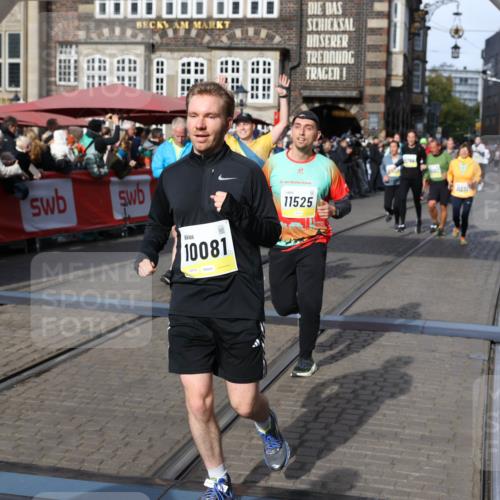 05.10.2025 - 20. swb-Marathon Bremen Yannick Fuchs http://msf.ph/oto/9237477 05.10.2025 11:06:12 Ziel 9355, 9786, 9931, 10081, 10095, 10100, 10101, 10462, 10587, 10597, 10623, 11134, 11231, 11425, 11468, 11525 meine-sportfotos.de