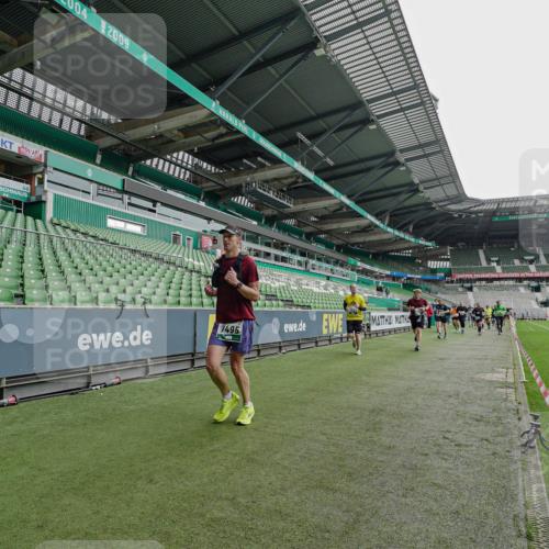 05.10.2025 - 20. swb-Marathon Bremen Michael Burmester http://msf.ph/oto/9237580 05.10.2025 13:00:56 Laufen im Stadion 47, 52, 58, 72, 156, 283, 440, 488, 498, 575, 694, 1017, 1082, 1116, 1182, 1238, 1273, 1423, 1471, 1968, 1973, 1998, 2007, 2196, 2235, 2330, 2369, 2446, 2504, 2518, 2661, 2668, 2706, 2712, 2745, 2806, 2822, 2995, 3040, 3160, 3209, 3237, 3293, 3360, 3604, 3605, 3979, 4034, 4035, 4128, 4202, 4216, 4263, 4502, 4661, 4788, 5011, 5048, 5080, 5121, 5183, 5272, 5329, 5414, 5610, 5663, 5727, 5752, 5836, 5841, 5985, 6027, 6057, 6082, 6440, 6523, 6704, 271, 491, 1606, 1806, 2518, 2915 meine-sportfotos.de