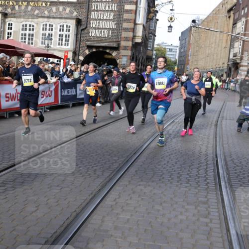05.10.2025 - 20. swb-Marathon Bremen Yannick Fuchs http://msf.ph/oto/9237935 05.10.2025 11:06:19 Ziel 7979, 9387, 9438, 9712, 9786, 10100, 10101, 10192, 10249, 10462, 10623, 10848, 11065, 11092, 11231, 11296, 11433 meine-sportfotos.de