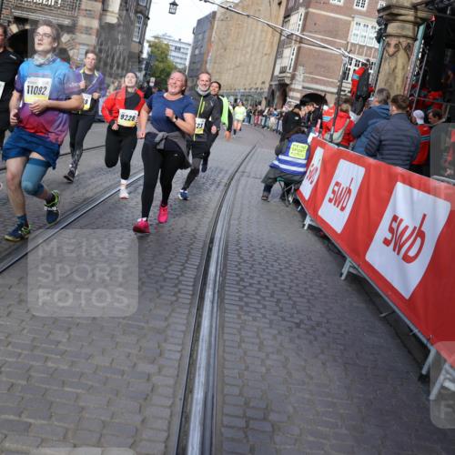 05.10.2025 - 20. swb-Marathon Bremen Yannick Fuchs http://msf.ph/oto/9237992 05.10.2025 11:06:20 Ziel 7979, 9228, 9387, 9438, 9523, 9712, 9786, 10100, 10152, 10192, 10243, 10249, 10374, 10462, 10623, 10848, 11065, 11092, 11231, 11296, 11433 meine-sportfotos.de