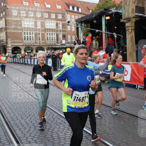 05.10.2025 - 20. swb-Marathon Bremen Yannick Fuchs http://msf.ph/oto/9238167 05.10.2025 11:06:57 Ziel 8574, 9321, 9605, 9826, 9942, 10001, 10148, 10168, 10498, 10580, 10747, 10748, 10937, 11355, 11389, 11414, 11497, 11565 meine-sportfotos.de