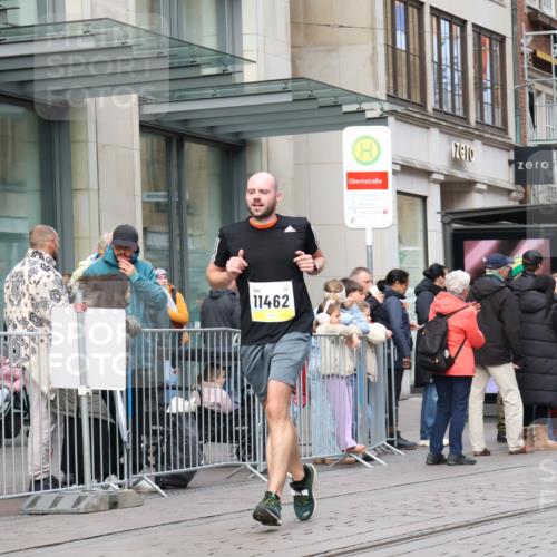 05.10.2025 - 20. swb-Marathon Bremen Strokosch-Dieckow http://msf.ph/oto/9238348 05.10.2025 10:46:06 Ziel 9009, 9207, 9351, 9362, 9400, 9921, 10268, 11167, 11268, 11462, 9009, 9207, 9351, 9362, 9400, 9921, 10268, 11167, 11268, 11462 meine-sportfotos.de