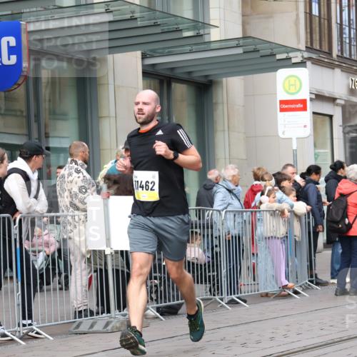 05.10.2025 - 20. swb-Marathon Bremen Strokosch-Dieckow http://msf.ph/oto/9238361 05.10.2025 10:46:06 Ziel 9009, 9207, 9351, 9362, 9400, 9921, 10268, 11167, 11268, 11462, 9009, 9207, 9351, 9362, 9400, 9921, 10268, 11167, 11268, 11462 meine-sportfotos.de