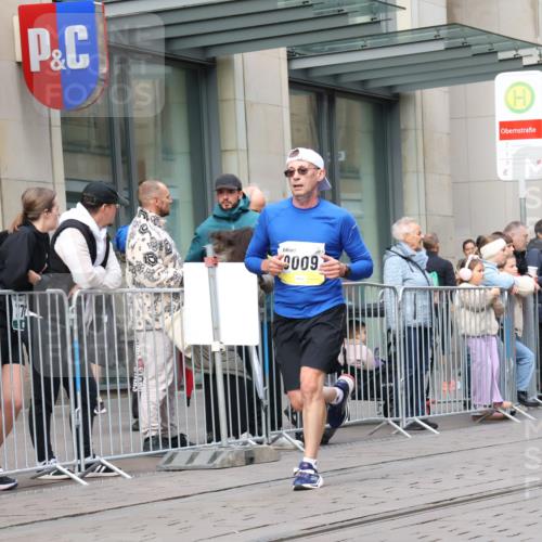 05.10.2025 - 20. swb-Marathon Bremen Strokosch-Dieckow http://msf.ph/oto/9238566 05.10.2025 10:46:18 Ziel 9009, 9207, 9366, 9961, 10268, 10277, 10411, 11167, 11268, 11327, 9009, 9207, 9366, 9961, 10268, 10277, 10411, 11167, 11268, 11327 meine-sportfotos.de