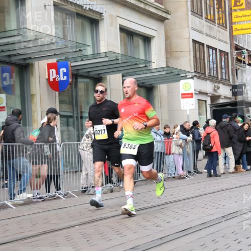 05.10.2025 - 20. swb-Marathon Bremen Strokosch-Dieckow http://msf.ph/oto/9238883 05.10.2025 10:46:28 Ziel 9366, 9413, 9961, 10268, 10277, 10411, 10452, 10509, 10661, 10750, 10789, 11189, 11268, 11327, 9366, 9413, 9961, 10268, 10277, 10411, 10452, 10509, 10661, 10750, 10789, 11189, 11268, 11327 meine-sportfotos.de