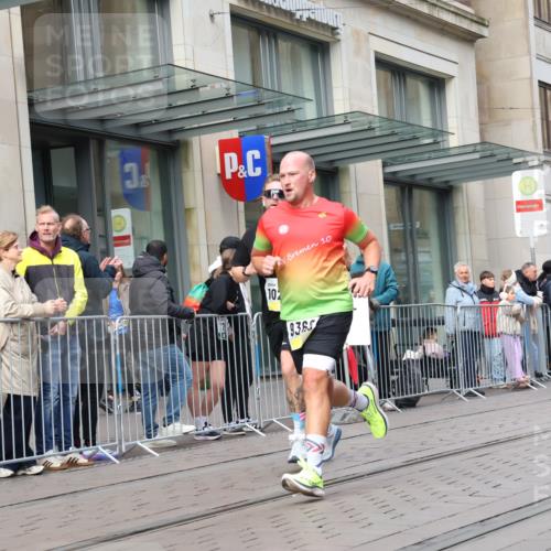 05.10.2025 - 20. swb-Marathon Bremen Strokosch-Dieckow http://msf.ph/oto/9238899 05.10.2025 10:46:29 Ziel 9366, 9413, 9961, 10268, 10277, 10411, 10452, 10509, 10661, 10750, 10789, 11189, 11268, 11327, 9366, 9413, 9961, 10268, 10277, 10411, 10452, 10509, 10661, 10750, 10789, 11189, 11268, 11327 meine-sportfotos.de