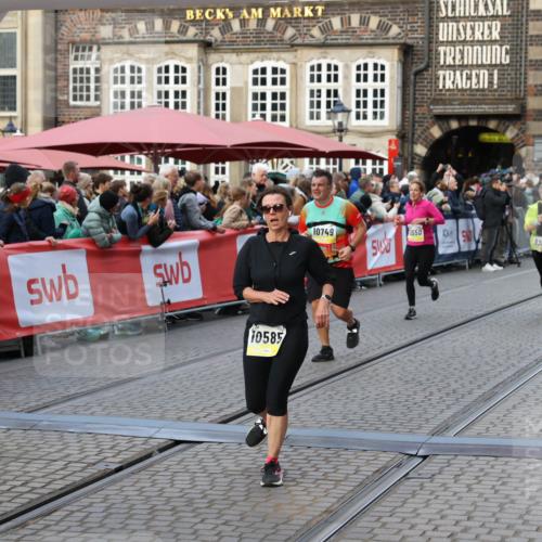 05.10.2025 - 20. swb-Marathon Bremen Yannick Fuchs http://msf.ph/oto/9238917 05.10.2025 11:07:42 Ziel 9306, 9780, 10037, 10585, 10650, 10749, 10776, 10854, 11159, 11262, 11584 meine-sportfotos.de