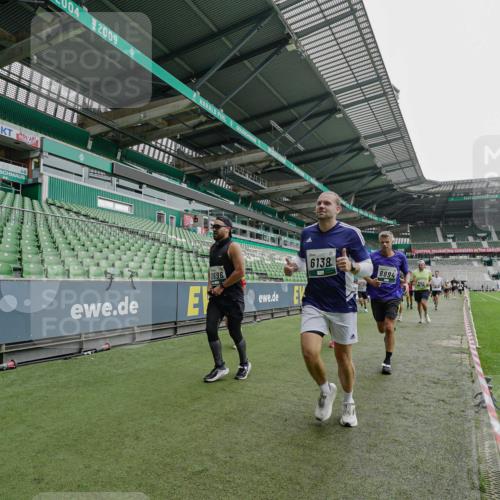 05.10.2025 - 20. swb-Marathon Bremen Michael Burmester http://msf.ph/oto/9239099 05.10.2025 13:03:24 Laufen im Stadion 227, 293, 375, 396, 527, 616, 721, 725, 764, 828, 958, 1067, 1178, 1275, 1331, 1336, 1425, 1469, 1507, 1514, 1568, 1670, 1705, 1836, 1944, 2016, 2339, 2357, 2375, 2407, 2567, 2597, 2696, 2791, 2960, 2984, 3019, 3037, 3147, 3313, 4026, 4321, 4714, 4767, 4769, 5410, 5431, 5489, 5523, 5527, 5755, 5763, 5867, 5884, 5966, 6138, 6215, 6414, 6417, 6447, 6481, 6666, 7315, 7316, 7407, 7540, 7607, 7653, 8375, 8526, 8957, 97, 518, 729, 1121, 1704, 1733, 2393, 2772, 3424, 3917 meine-sportfotos.de
