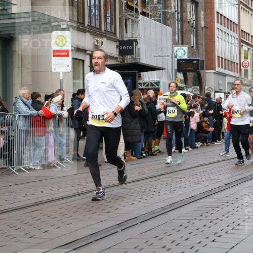 05.10.2025 - 20. swb-Marathon Bremen Strokosch-Dieckow http://msf.ph/oto/9239108 05.10.2025 10:46:38 Ziel 9413, 9546, 9562, 10277, 10452, 10509, 10661, 10750, 10789, 11189, 9413, 9546, 9562, 10277, 10452, 10509, 10661, 10750, 10789, 11189 meine-sportfotos.de