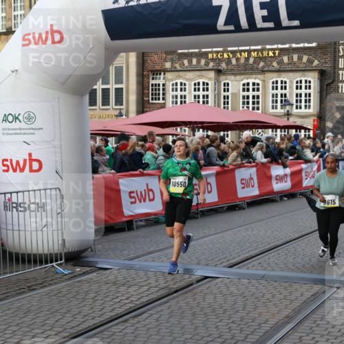 05.10.2025 - 20. swb-Marathon Bremen Yannick Fuchs http://msf.ph/oto/9239203 05.10.2025 11:07:52 Ziel 9615, 10550 meine-sportfotos.de