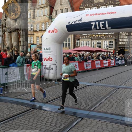 05.10.2025 - 20. swb-Marathon Bremen Yannick Fuchs http://msf.ph/oto/9239342 05.10.2025 11:07:54 Ziel 9615, 10550 meine-sportfotos.de