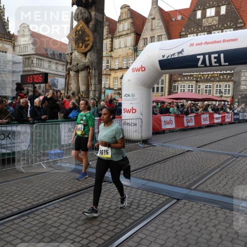 05.10.2025 - 20. swb-Marathon Bremen Yannick Fuchs http://msf.ph/oto/9239369 05.10.2025 11:07:55 Ziel 9615, 10550 meine-sportfotos.de