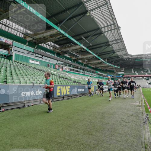 05.10.2025 - 20. swb-Marathon Bremen Michael Burmester http://msf.ph/oto/9239993 05.10.2025 13:04:44 Laufen im Stadion 100, 199, 360, 406, 421, 470, 490, 607, 712, 858, 1012, 1061, 1080, 1084, 1132, 1404, 1468, 1478, 1746, 1765, 1834, 1852, 1914, 1997, 2009, 2086, 2333, 2399, 2536, 2584, 2617, 2664, 2802, 2901, 2989, 3008, 3216, 3346, 3413, 3433, 3445, 3483, 3561, 3658, 3901, 4001, 4005, 4187, 4241, 4243, 4244, 4335, 4501, 4524, 4627, 4634, 4637, 4638, 4671, 4757, 4803, 4838, 4840, 4858, 4928, 5082, 5212, 5247, 5286, 5295, 5343, 5446, 5464, 5614, 5832, 5969, 6287 meine-sportfotos.de