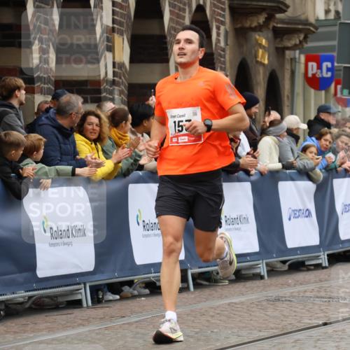 05.10.2025 - 20. swb-Marathon Bremen Strokosch-Dieckow http://msf.ph/oto/9241206 05.10.2025 12:43:21 Ziel 153, 1643 meine-sportfotos.de