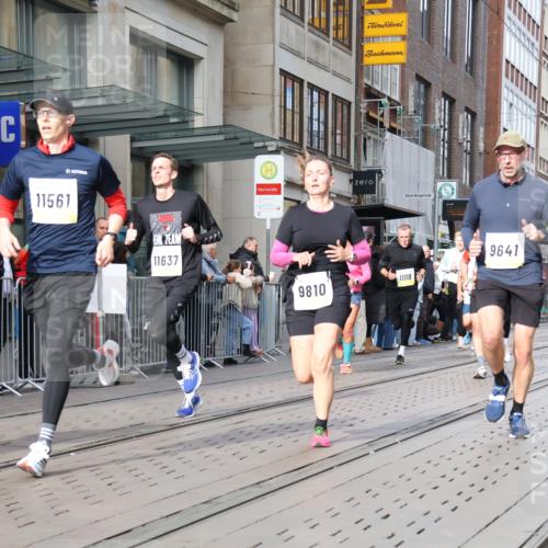 05.10.2025 - 20. swb-Marathon Bremen Strokosch-Dieckow http://msf.ph/oto/9241334 05.10.2025 10:48:05 Ziel 8787, 9223, 9293, 9298, 9385, 9404, 9406, 9437, 9478, 9641, 9665, 9704, 9706, 9810, 9958, 10109, 10131, 10177, 10211, 10685, 10931, 10953, 11005, 11096, 11119, 11292, 11357, 11505, 11561, 11637, 8787, 9223, 9293, 9298, 9385, 9404, 9406, 9437, 9478, 9641, 9665, 9704, 9706, 9810, 9958, 10109, 10131, 10177, 10211, 10685, 10931, 10953, 11005, 11096, 11119, 11292, 11357, 11505, 11561, 11637 meine-sportfotos.de