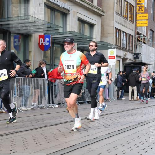 05.10.2025 - 20. swb-Marathon Bremen Strokosch-Dieckow http://msf.ph/oto/9241437 05.10.2025 10:48:08 Ziel 8787, 9223, 9293, 9298, 9385, 9404, 9406, 9437, 9478, 9641, 9665, 9704, 9706, 9810, 9958, 10109, 10131, 10177, 10211, 10303, 10685, 10931, 11005, 11096, 11119, 11292, 11357, 11505, 11561, 11637, 8787, 9223, 9293, 9298, 9385, 9404, 9406, 9437, 9478, 9641, 9665, 9704, 9706, 9810, 9958, 10109, 10131, 10177, 10211, 10303, 10685, 10931, 11005, 11096, 11119, 11292, 11357, 11505, 11561, 11637 meine-sportfotos.de