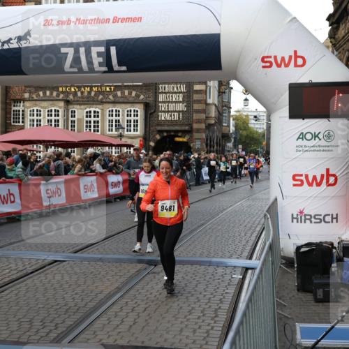 05.10.2025 - 20. swb-Marathon Bremen Yannick Fuchs http://msf.ph/oto/9241538 05.10.2025 11:08:39 Ziel 9235, 9481, 9552, 9982, 10134, 10787, 10859 meine-sportfotos.de