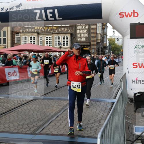05.10.2025 - 20. swb-Marathon Bremen Yannick Fuchs http://msf.ph/oto/9241979 05.10.2025 11:08:50 Ziel 7069, 7706, 9191, 9274, 9276, 9589, 10212, 10567, 10939, 10998, 11028, 11073, 11076, 11242, 11479, 11590 meine-sportfotos.de