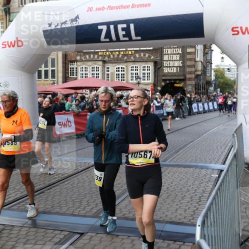 05.10.2025 - 20. swb-Marathon Bremen Yannick Fuchs http://msf.ph/oto/9242145 05.10.2025 11:08:54 Ziel 7069, 7706, 9191, 9274, 9276, 9589, 10051, 10567, 10939, 10998, 11028, 11073, 11076, 11479, 11590 meine-sportfotos.de
