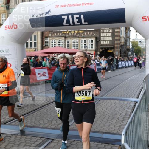 05.10.2025 - 20. swb-Marathon Bremen Yannick Fuchs http://msf.ph/oto/9242157 05.10.2025 11:08:54 Ziel 7069, 7706, 9191, 9274, 9276, 9589, 10051, 10567, 10939, 10998, 11028, 11073, 11076, 11479, 11590 meine-sportfotos.de