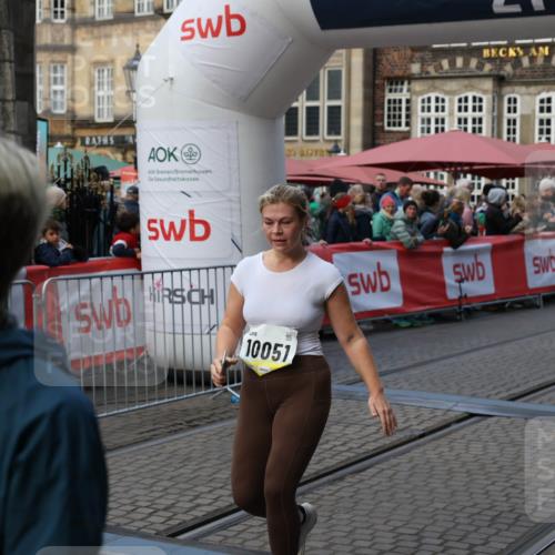 05.10.2025 - 20. swb-Marathon Bremen Yannick Fuchs http://msf.ph/oto/9242309 05.10.2025 11:08:56 Ziel 9191, 9274, 9276, 9589, 9721, 9853, 10051, 10567, 10939, 11479, 11590 meine-sportfotos.de