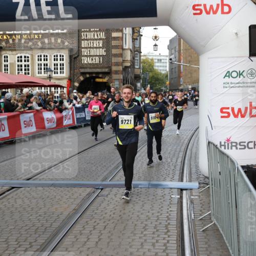 05.10.2025 - 20. swb-Marathon Bremen Yannick Fuchs http://msf.ph/oto/9242515 05.10.2025 11:09:00 Ziel 9184, 9274, 9721, 9853, 9912, 10051, 10248, 10714, 10840 meine-sportfotos.de