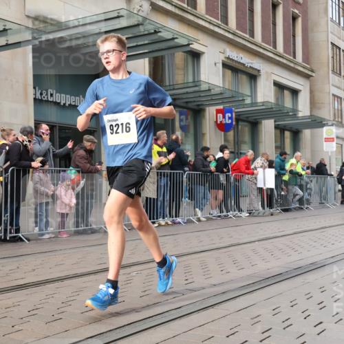 05.10.2025 - 20. swb-Marathon Bremen Strokosch-Dieckow http://msf.ph/oto/9242578 05.10.2025 10:48:48 Ziel 7202, 9014, 9216, 9317, 9333, 9457, 9556, 9583, 10016, 10221, 10449, 10715, 10733, 10735, 10877, 10973, 11057, 11248, 11673, 11695, 7202, 9014, 9216, 9317, 9333, 9457, 9556, 9583, 10016, 10221, 10449, 10715, 10733, 10735, 10877, 10973, 11057, 11248, 11673, 11695 meine-sportfotos.de