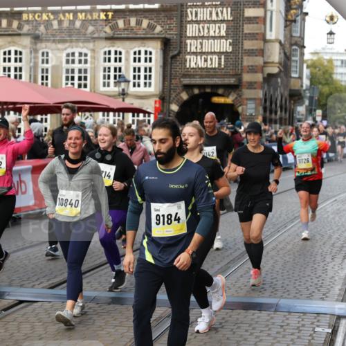 05.10.2025 - 20. swb-Marathon Bremen Yannick Fuchs http://msf.ph/oto/9242870 05.10.2025 11:09:04 Ziel 9184, 9466, 9721, 9774, 9853, 9912, 10031, 10087, 10248, 10714, 10840, 11126, 11142 meine-sportfotos.de