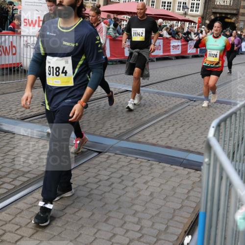 05.10.2025 - 20. swb-Marathon Bremen Yannick Fuchs http://msf.ph/oto/9243058 05.10.2025 11:09:06 Ziel 9184, 9466, 9721, 9774, 9912, 10031, 10087, 10248, 10458, 10714, 10840, 11126, 11142 meine-sportfotos.de