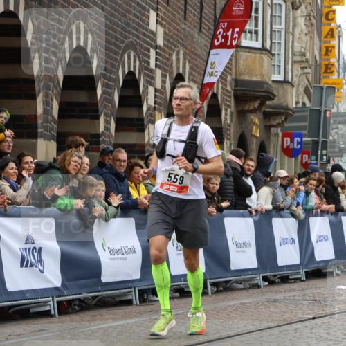 05.10.2025 - 20. swb-Marathon Bremen Strokosch-Dieckow http://msf.ph/oto/9243124 05.10.2025 12:44:18 Ziel 559 meine-sportfotos.de