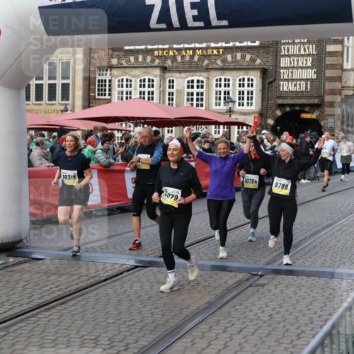 05.10.2025 - 20. swb-Marathon Bremen Yannick Fuchs http://msf.ph/oto/9243345 05.10.2025 11:09:18 Ziel 9632, 9798, 9815, 10315, 10784, 11379, 11437, 11674 meine-sportfotos.de