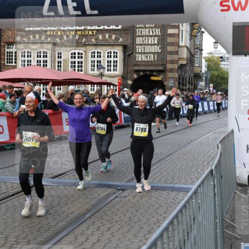 05.10.2025 - 20. swb-Marathon Bremen Yannick Fuchs http://msf.ph/oto/9243383 05.10.2025 11:09:18 Ziel 9632, 9798, 9815, 10315, 10784, 11379, 11437, 11674 meine-sportfotos.de