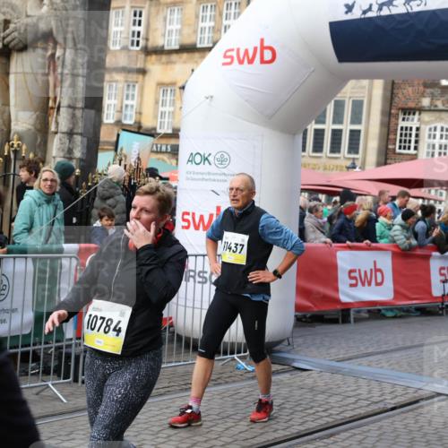 05.10.2025 - 20. swb-Marathon Bremen Yannick Fuchs http://msf.ph/oto/9243581 05.10.2025 11:09:21 Ziel 9798, 9815, 10315, 10522, 10784, 11056, 11379, 11437, 11530, 11674 meine-sportfotos.de