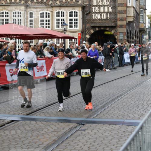 05.10.2025 - 20. swb-Marathon Bremen Yannick Fuchs http://msf.ph/oto/9243588 05.10.2025 11:09:22 Ziel 9798, 9815, 10315, 10522, 10784, 11056, 11379, 11437, 11530, 11674 meine-sportfotos.de