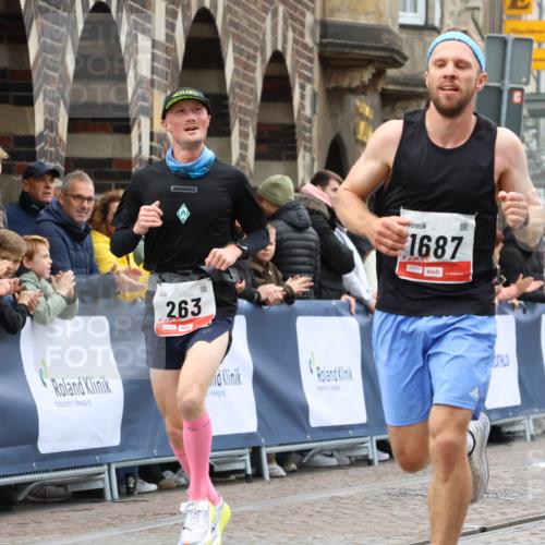 05.10.2025 - 20. swb-Marathon Bremen Strokosch-Dieckow http://msf.ph/oto/9243614 05.10.2025 12:44:32 Ziel 6, 8, 263, 1618, 1687, 2175, 9110 meine-sportfotos.de