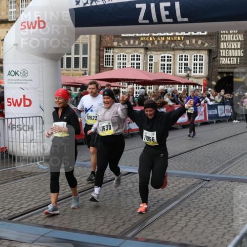 05.10.2025 - 20. swb-Marathon Bremen Yannick Fuchs http://msf.ph/oto/9243703 05.10.2025 11:09:24 Ziel 9798, 9815, 10295, 10315, 10522, 10784, 11056, 11379, 11437, 11530, 11674 meine-sportfotos.de
