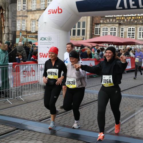 05.10.2025 - 20. swb-Marathon Bremen Yannick Fuchs http://msf.ph/oto/9243760 05.10.2025 11:09:24 Ziel 9798, 9815, 10295, 10315, 10522, 10784, 11056, 11379, 11437, 11530, 11674 meine-sportfotos.de