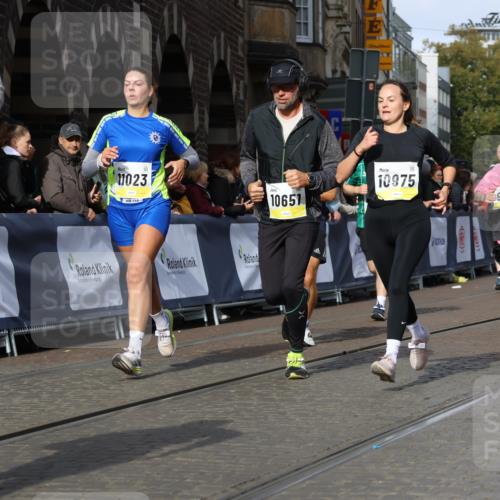05.10.2025 - 20. swb-Marathon Bremen Strokosch-Dieckow http://msf.ph/oto/9243762 05.10.2025 10:57:54 Ziel 9221, 9568, 9719, 10219, 10577, 10651, 10703, 10793, 10834, 10975, 11023, 11116, 11301, 11469, 11564, 11663 meine-sportfotos.de