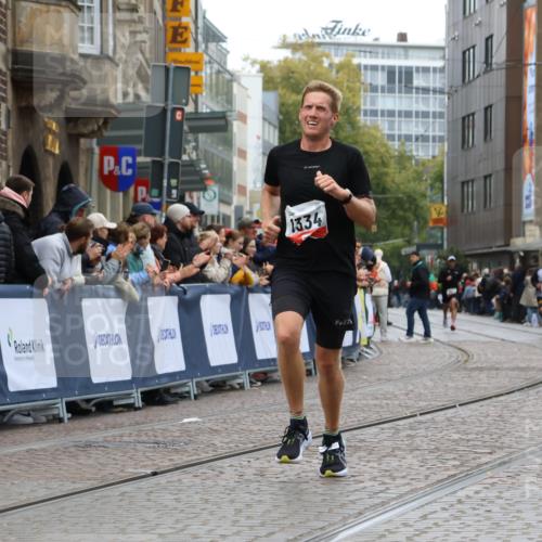 05.10.2025 - 20. swb-Marathon Bremen Strokosch-Dieckow http://msf.ph/oto/9243845 05.10.2025 12:45:12 Ziel 1155, 1334 meine-sportfotos.de